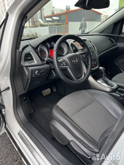 Opel Astra 1.6 AT, 2011, 141 000 км