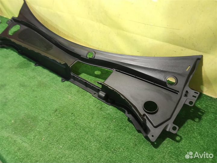 Жабо Volvo XC60 2017