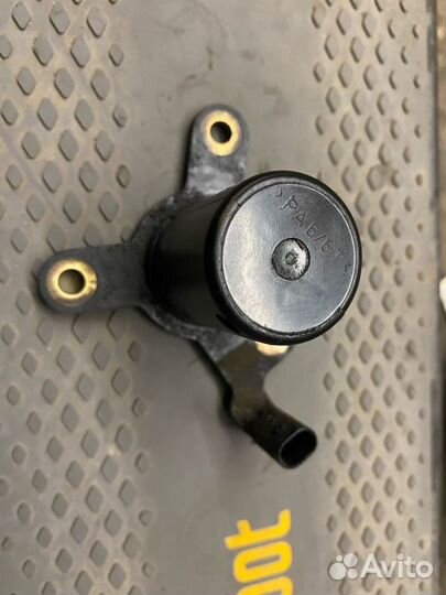 Датчик уровня масла mercedes M271