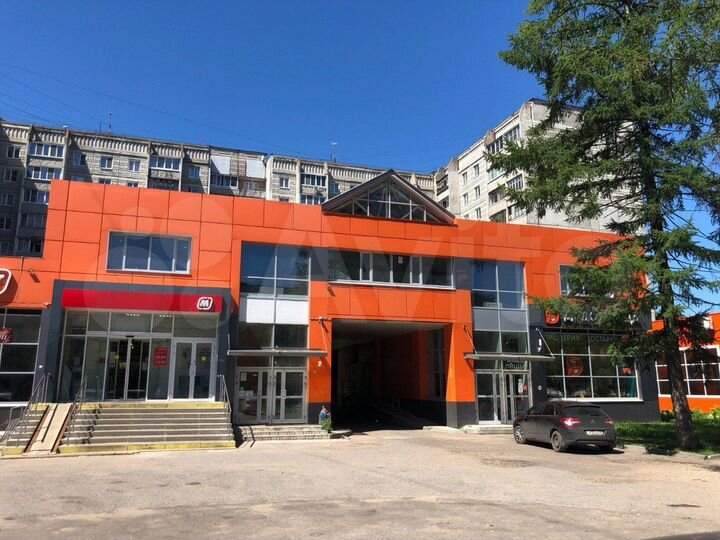 На 1-й линии, свободного назначения, 450 кв.м