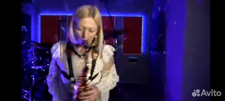 Музыкант на мероприятие. Саксафон