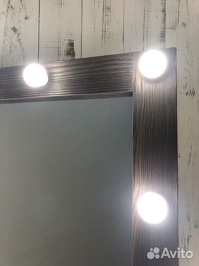 Зеркало с подсветкой