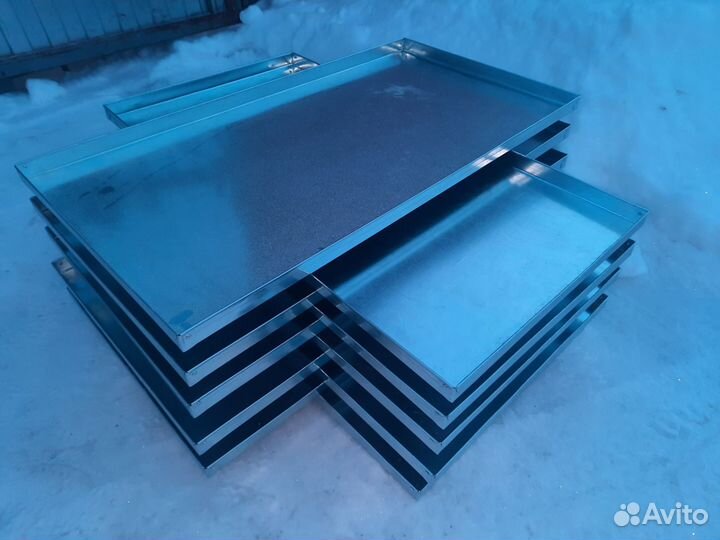 Поддоны из оц и нерж, кормушки и поилки для клеток