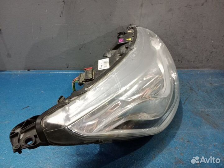 Фара ксенон правая Citroen Ds4 N