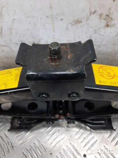 Домкрат Land Rover Discovery внедорожник 2.7 2007