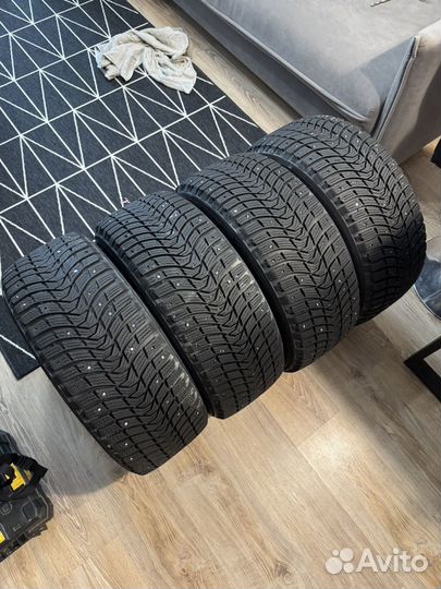 Michelin Latitude X-Ice North 3 235/45 R17