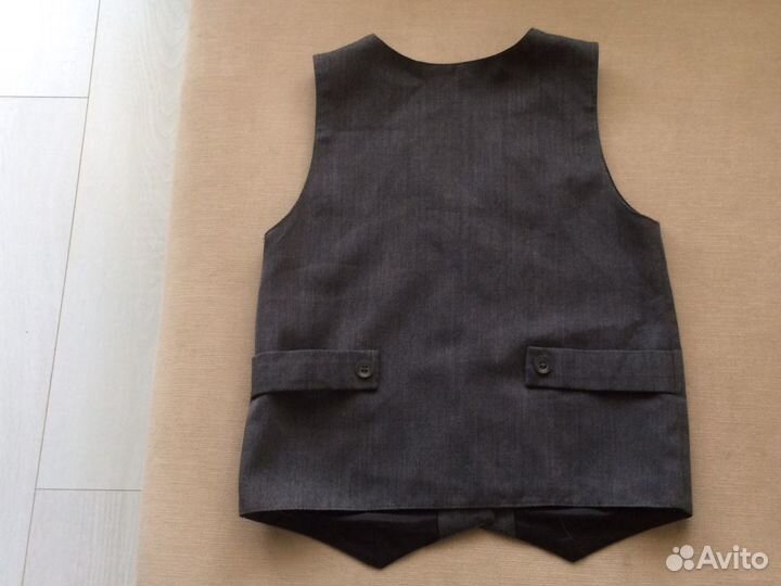 Жилеты для школьников начальных классов мал и дев