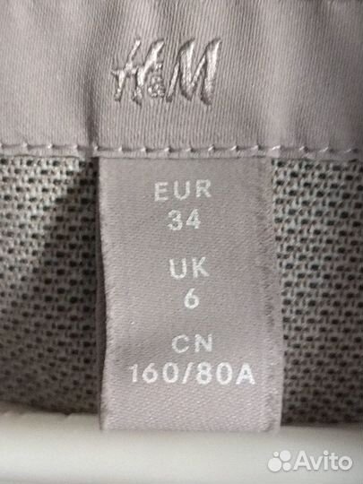 Костюм брючный на девочку подростка 8-9 класс