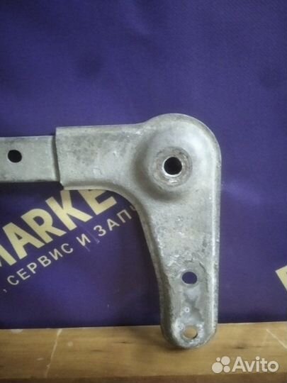 Балка передняя поперечная Renault Megane 2