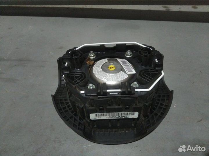 Подушка безопасности в руль Ford Focus 2 седан 1.8