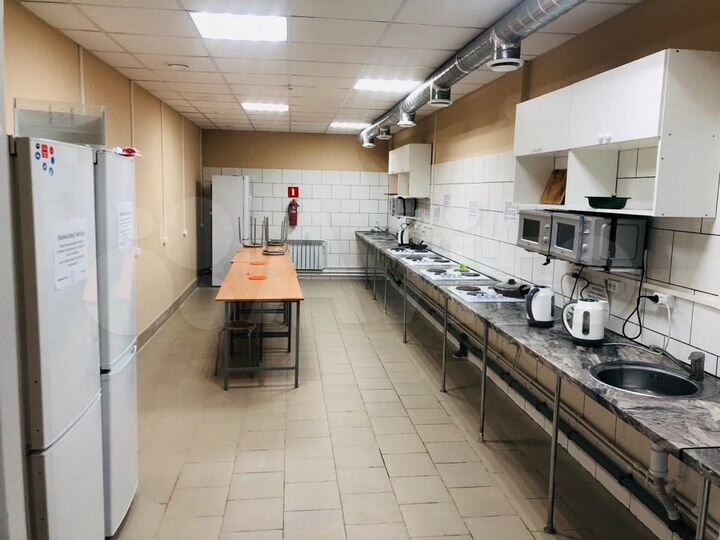 Комната 30 м², 1/4 эт.