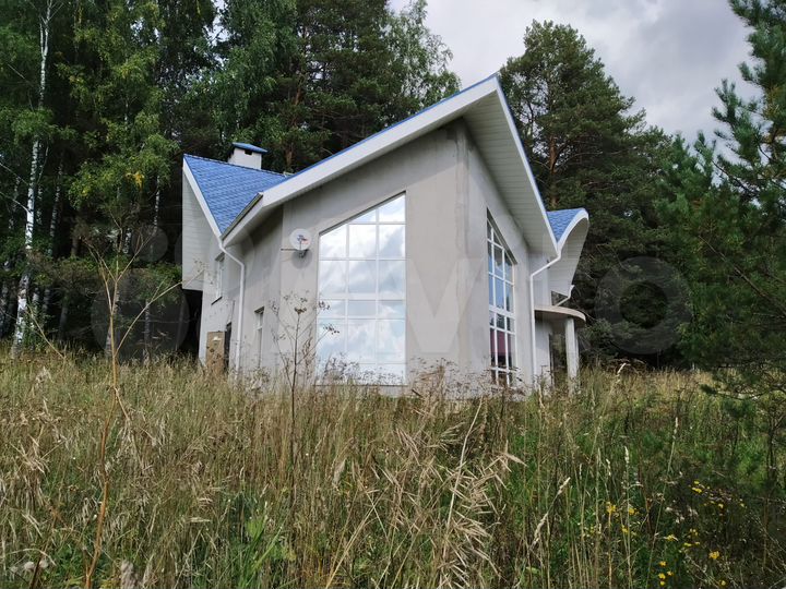 Дом 180 м² на участке 42 сот.