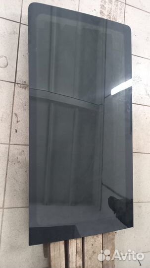 Стекло боковое на фольцваген транспортер