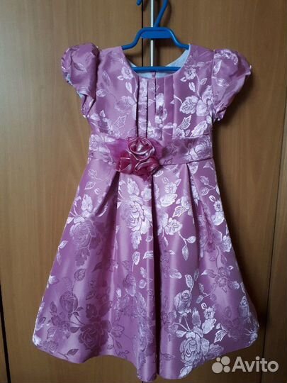 Платье нарядное