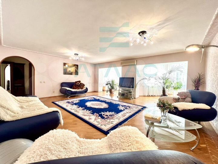 4-к. квартира, 133,1 м², 2/6 эт.