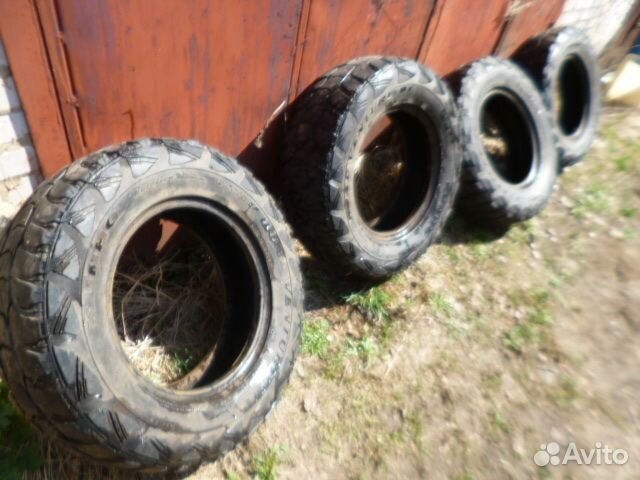 Kumho Road Venture MT71 225/75 R16