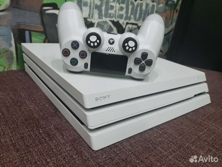 Sony ps4+бесплатно 7.000 игр+прошита