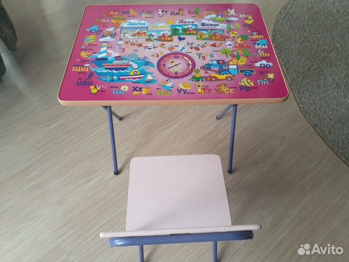 Детский стол и стул