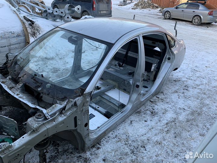 Кузовные элементы Nissan Almera (G15)