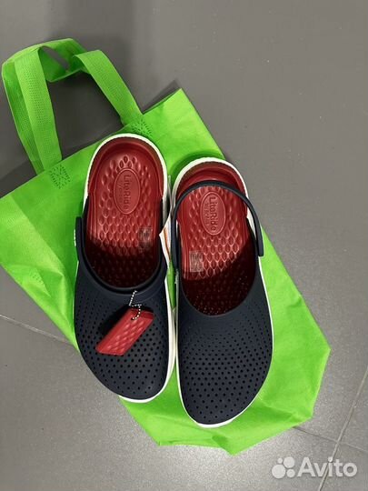 Новые слипоны Crocs