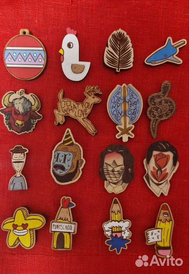 Деревянные значки