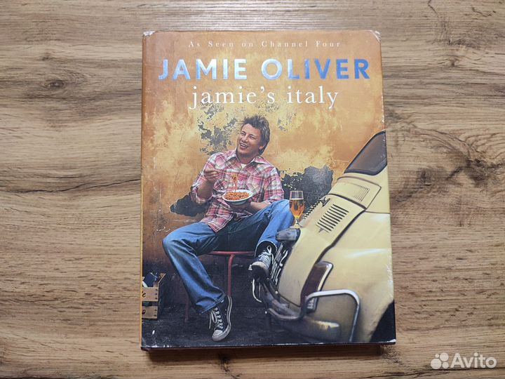 Книга Jamie Oliver - Jamie's Italy