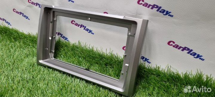 Переходная рамка магнитолы Toyota Tundra 2008-2013