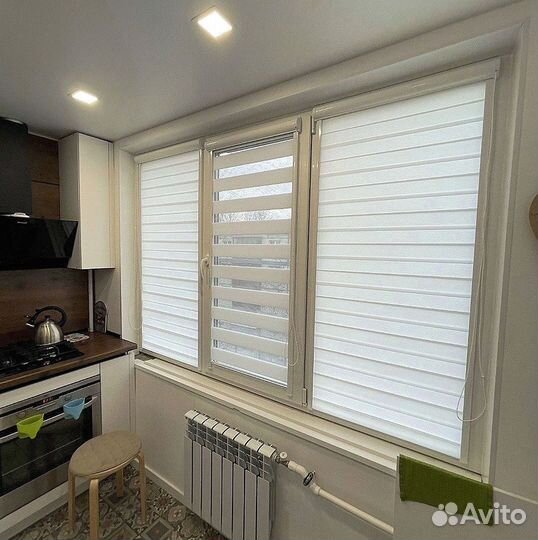 Жалюзи рулонные шторы день ночь