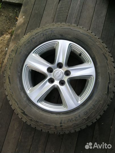 Hankook I'Pike RW11 215/70 R16 100T