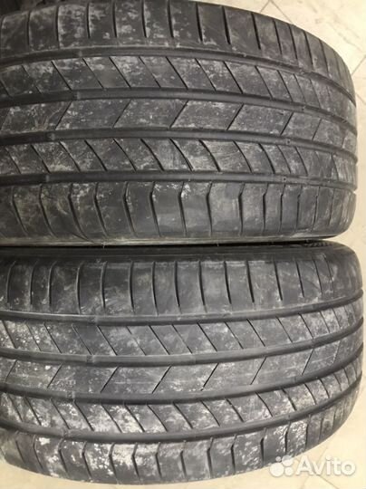 Kumho Ecsta PS71 225/45 R17 и 245/40 R17 94W