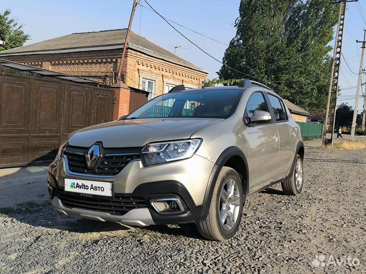Renault Sandero Stepway 1.6 МТ, 2022, 100 000 км