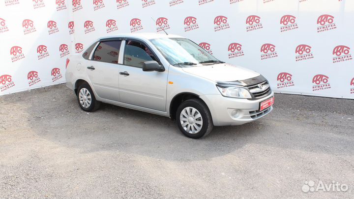 LADA Granta 1.6 МТ, 2013, 105 726 км