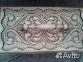 Шкатулка резная