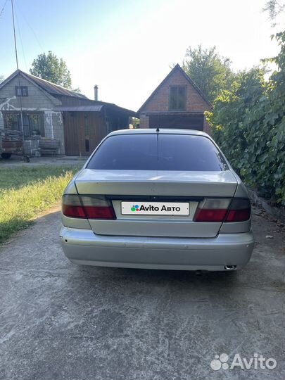 Nissan Primera 1.6 МТ, 1998, 250 000 км