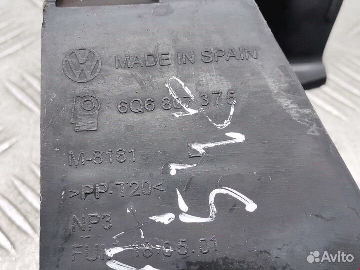 Кронштейн для Volkswagen Polo 4