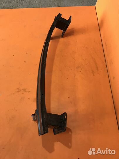 Усилитель переднего бампера на Hyundai Creta