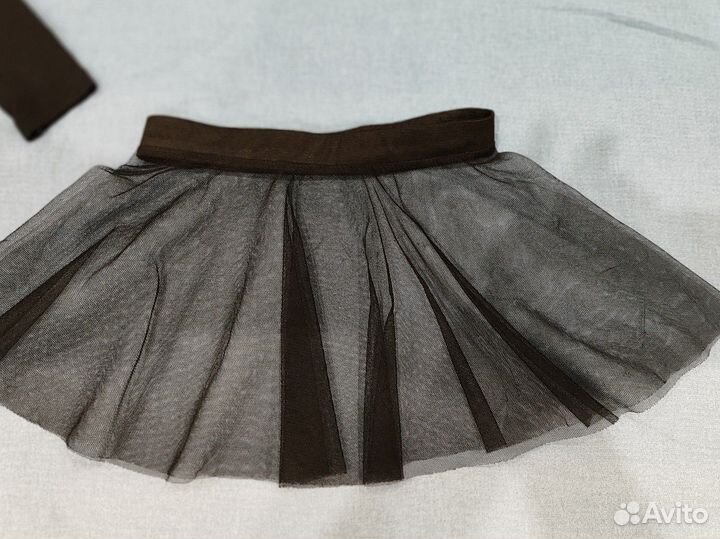 Гимнастический купальник и юбочка