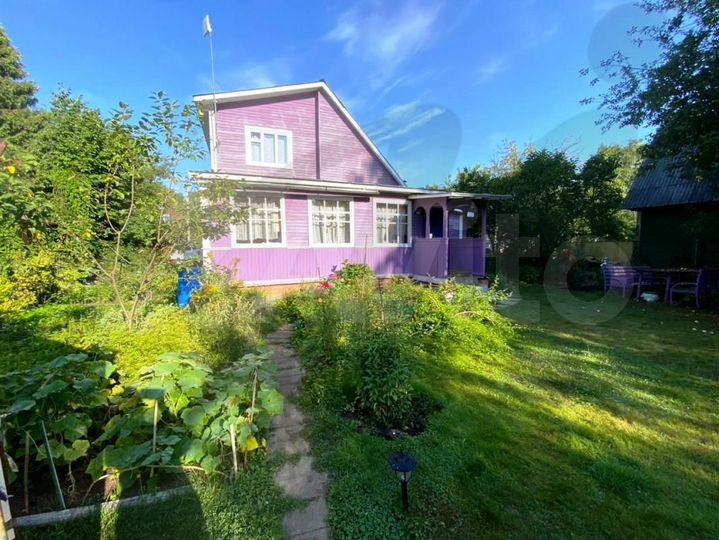 Дача 73 м² на участке 8 сот.