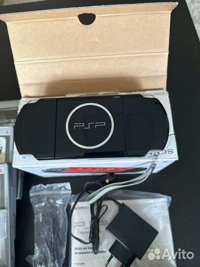 Игровая приставка Sony PSP 3008