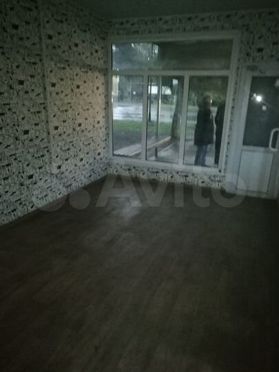 Торговая площадь, 16 м²