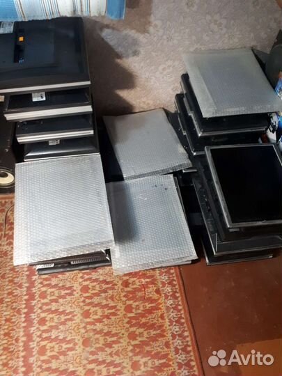 Монитор для компьютера бу 17 дюймов