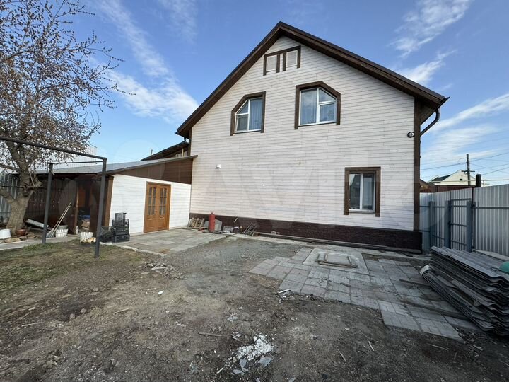 Коттедж 234 м² на участке 5 сот.