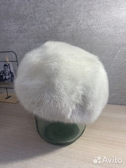 Берет женский норковый