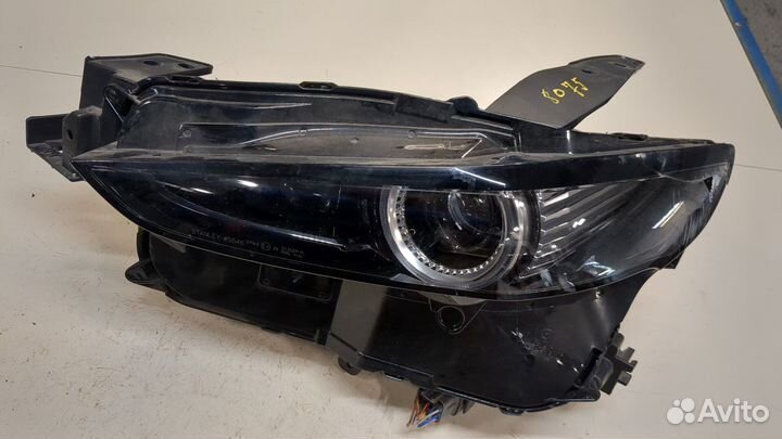 Фара (передняя) Mazda CX-30, 2020