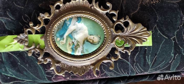 Шелкография в бронзе