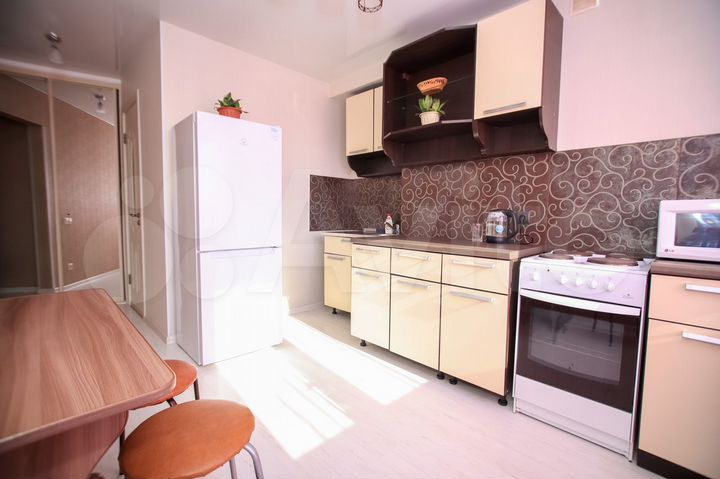 2-к. квартира, 65 м², 12/12 эт.