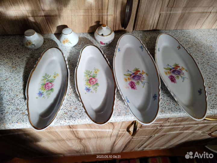 Тарелки и селедочницы