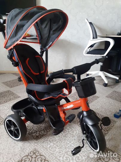 Детский прогулочный велосипед с ручкой