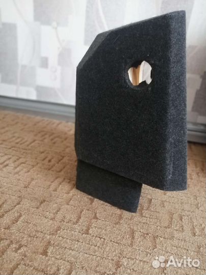 Короб под subwoofer 12, в крыло Priora хэтчбек