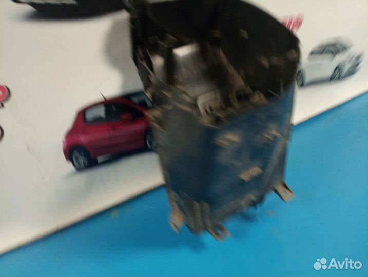 Корпус блока предохранителей Citroen C4 B7